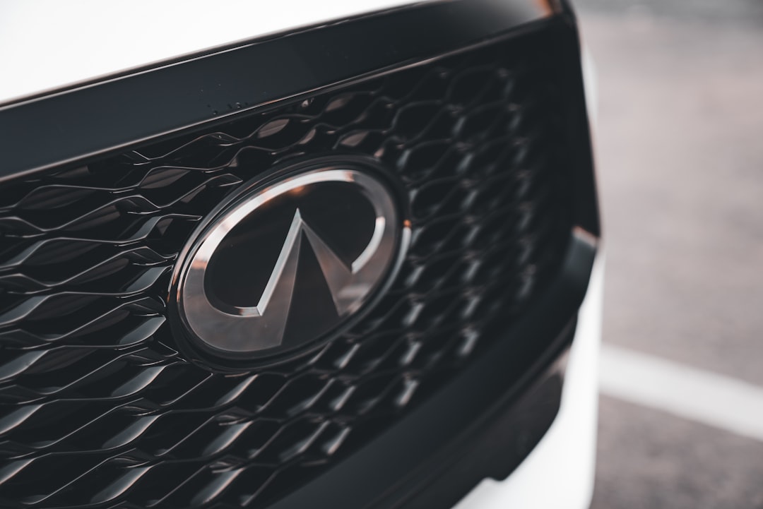 Test Drive Infiniti QX80 2026: Lux și Performanță Redefinite