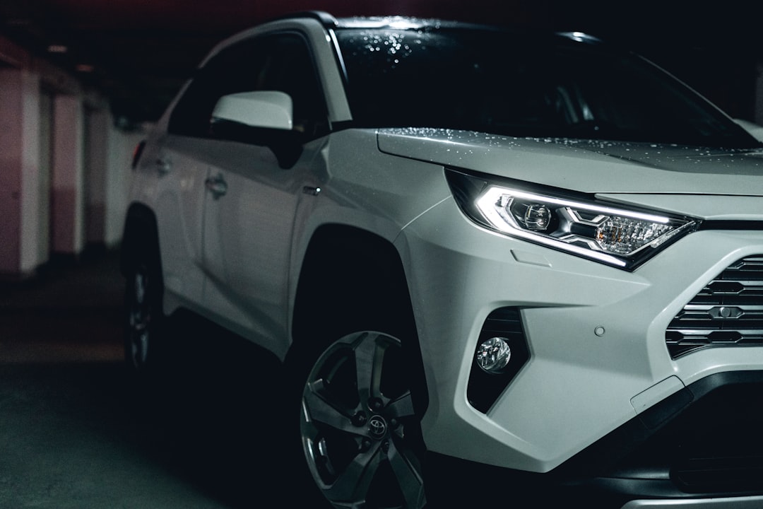 Noul Toyota C-HR+ 2026: Strălucirea Hibridă care Conquerește Drumurile Urbane și Nu Numai