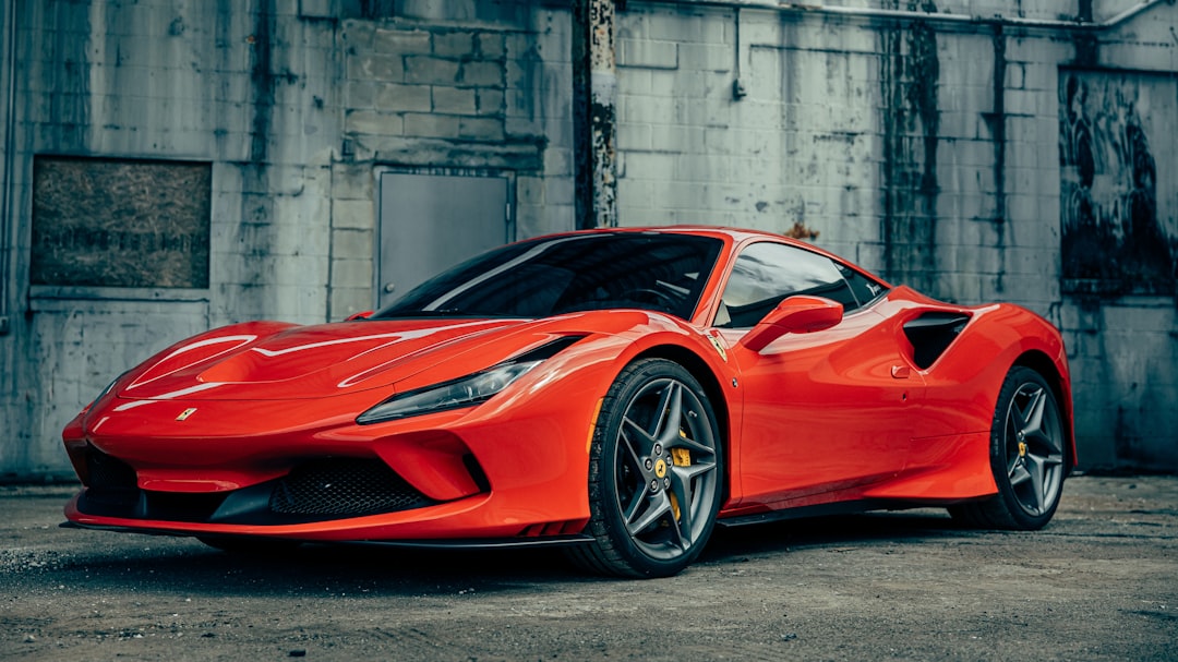 Ferrari Dă Tonul la Mecum Indy 2026: Vanzări de Milioane și Recorduri Reconfirmate