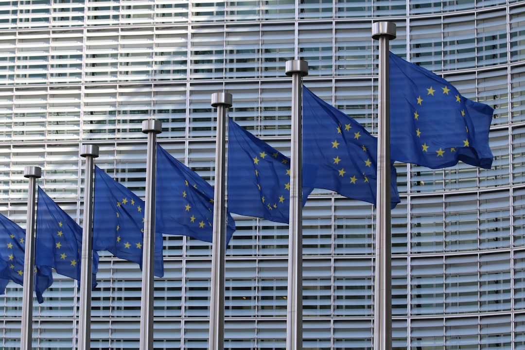 Val de Schimbări în UE: Norme Euro 7 și Tehnologii de Siguranță Obligatorii din 2026