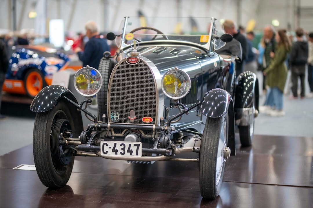 Colecția Jim Patterson la RM Sotheby's Monterey: O Ofertă de Bijuterii Pre-Război