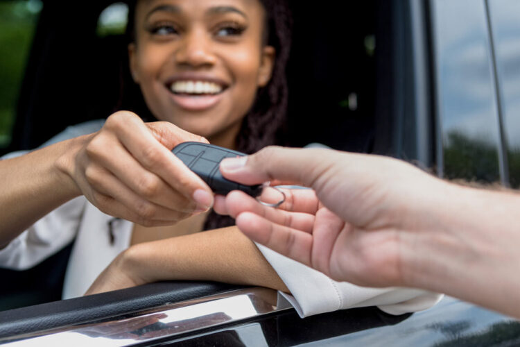 Ghidul Cumpărătorului pentru Mașini Second-Hand: Cum Să Alegi Cu Încredere Mașina Potrivită