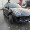 Porsche Macan GTS usor avariat